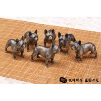 非常萌的法国小斗牛犬