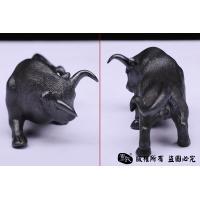 斗牛-铁制实心打造