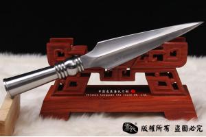 经典凹槽花纹钢枪头